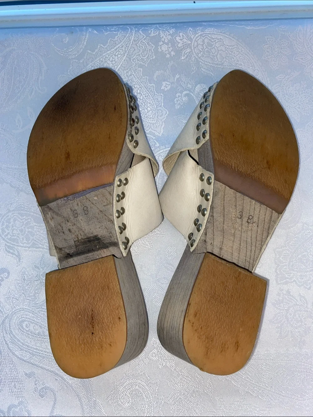 Free People classic clog